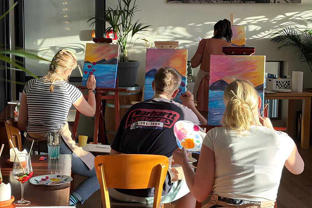 Art & Mindfulness Retreat – pictură, colaj și jurnal creativ în natură