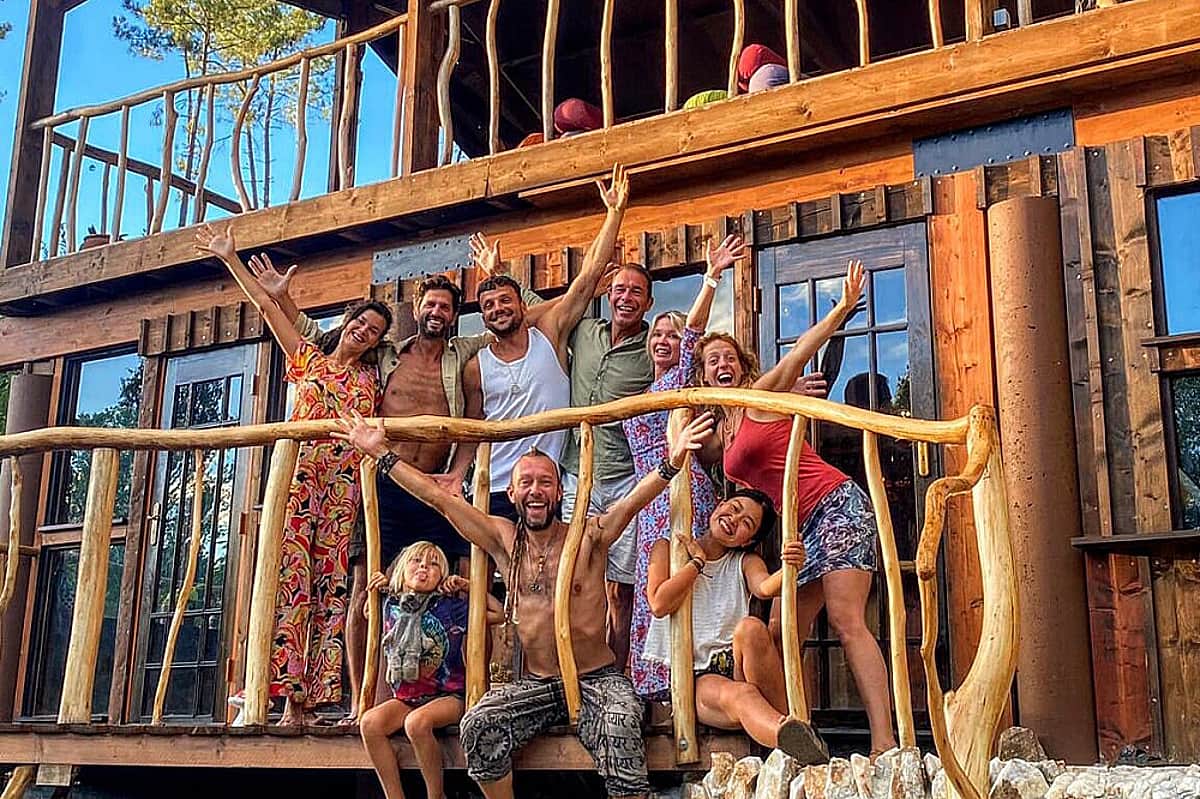 Ecstatic Dance Retreat & Nature Escape în Apuseni