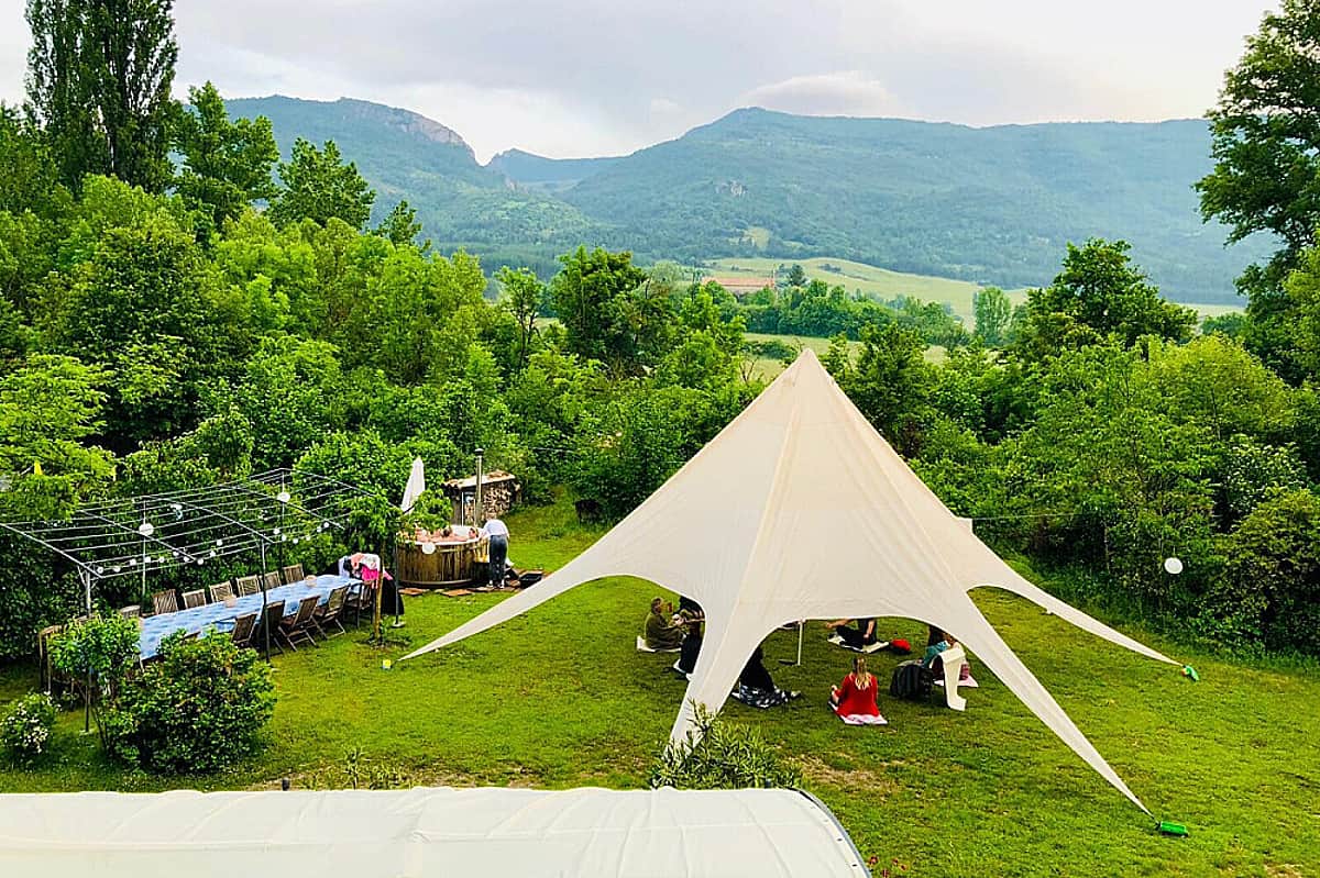 Retreat de Mindfulness, Meditație și Detox Digital la Munții Vlădeasa