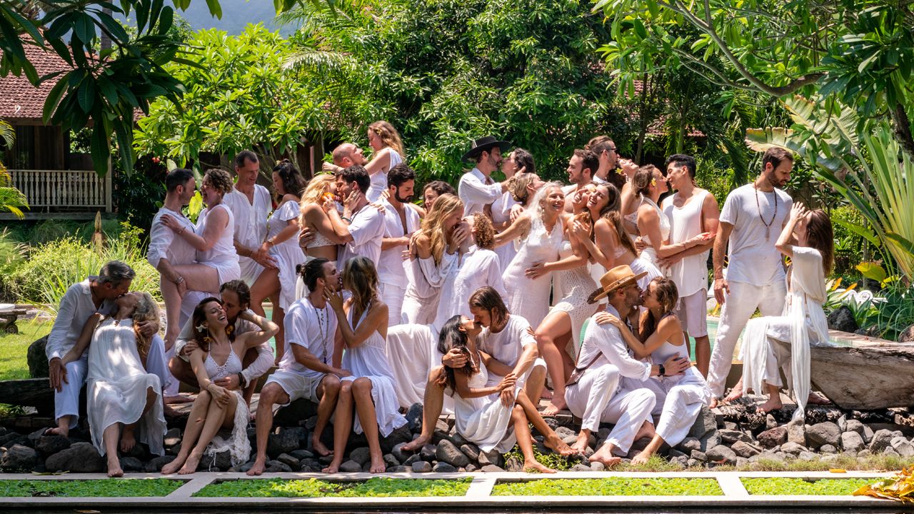 Retreat Tantra pentru Cupluri - Alchimia Energiei Feminine și Masculine