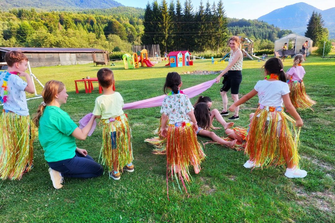 Tabără de vară la munte pentru părinți și copii – Împreună în natură